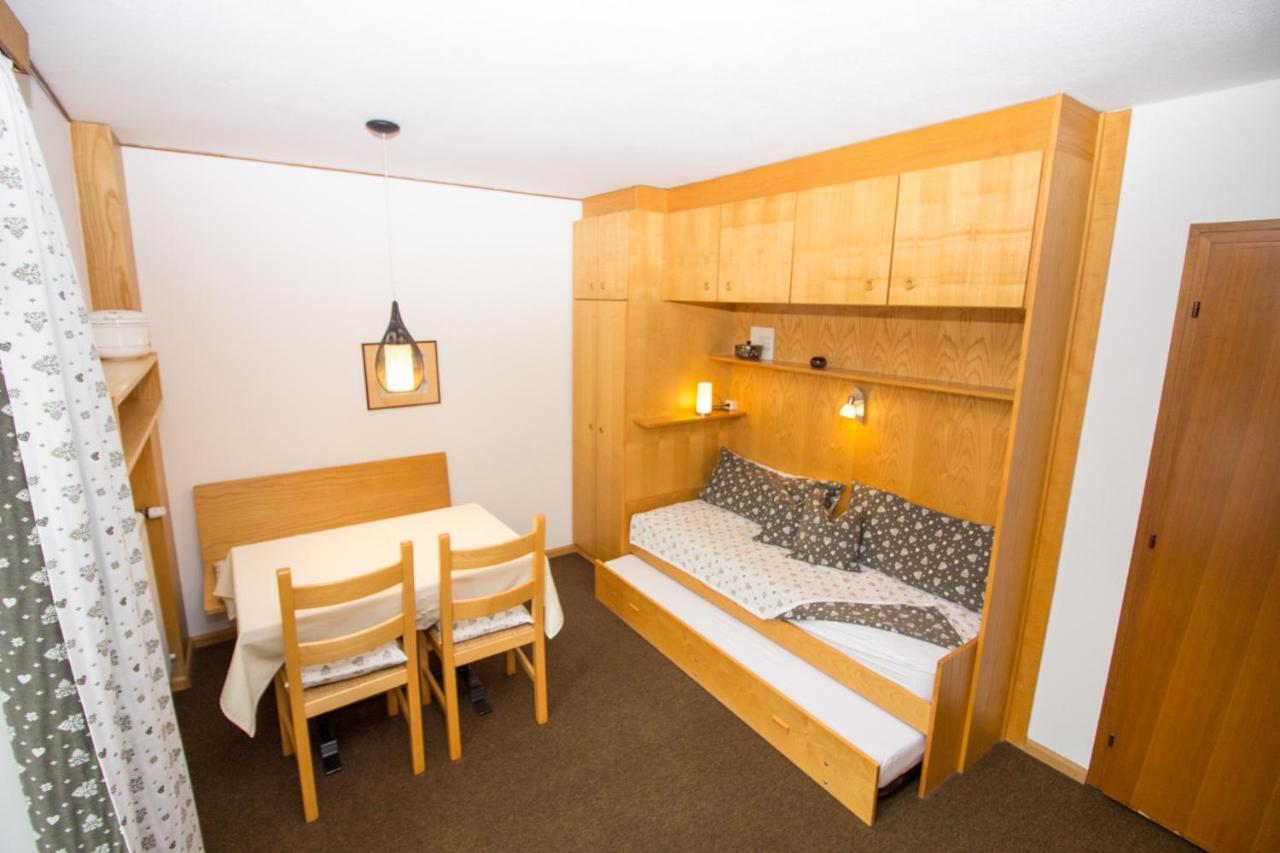 Residence Chris Appart Carezza al Lago Luaran gambar